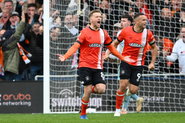 引援哲学差 引援哲学差